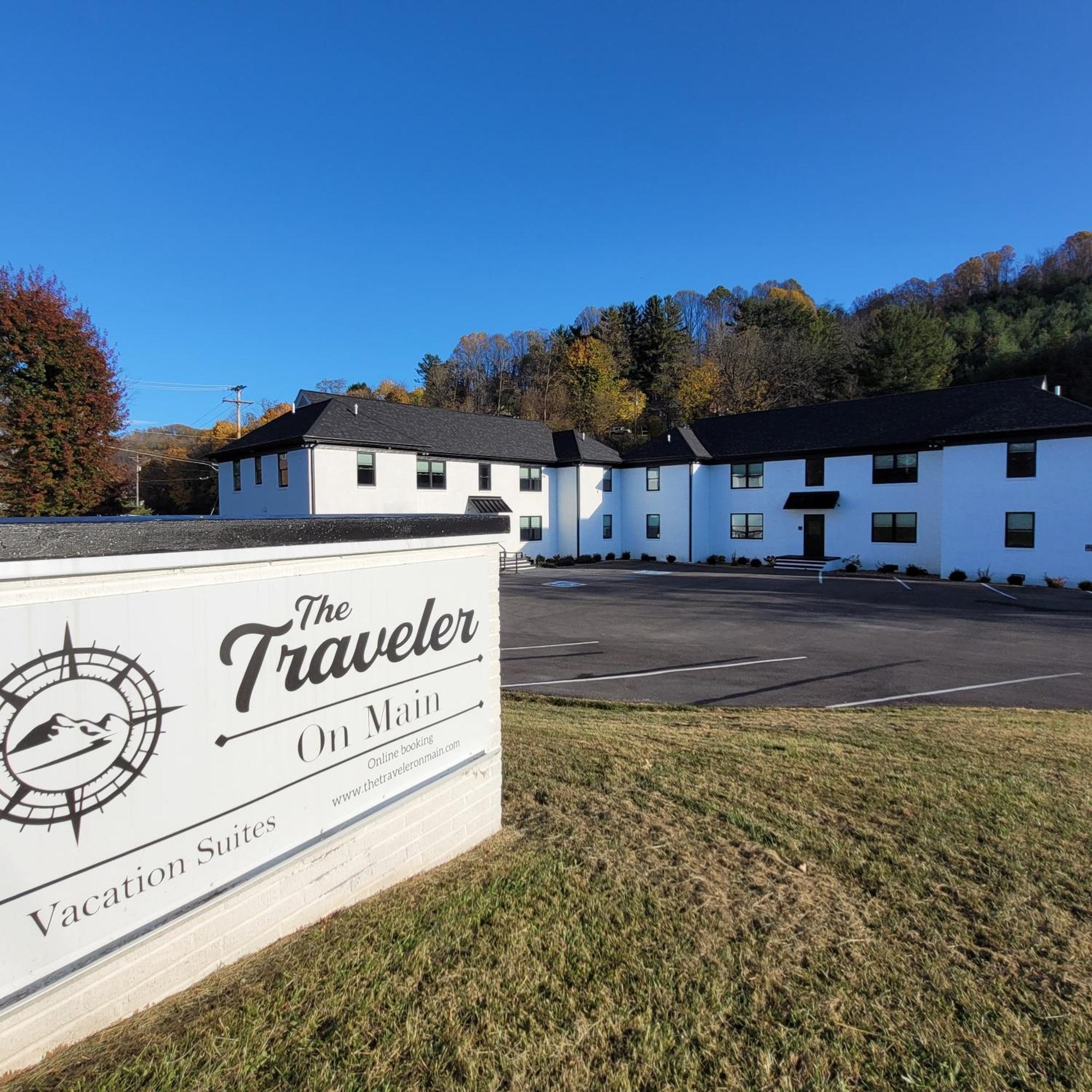The Traveler On Main - Suite 1 Tazewell エクステリア 写真